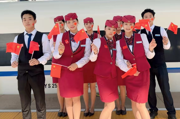 喜迎国庆 爱在高铁 | 宜路行公司开展&ldquo;实练职培，提升服务品质&rdquo;活动